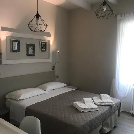 L'albarosa - Bed & Breakfast *
